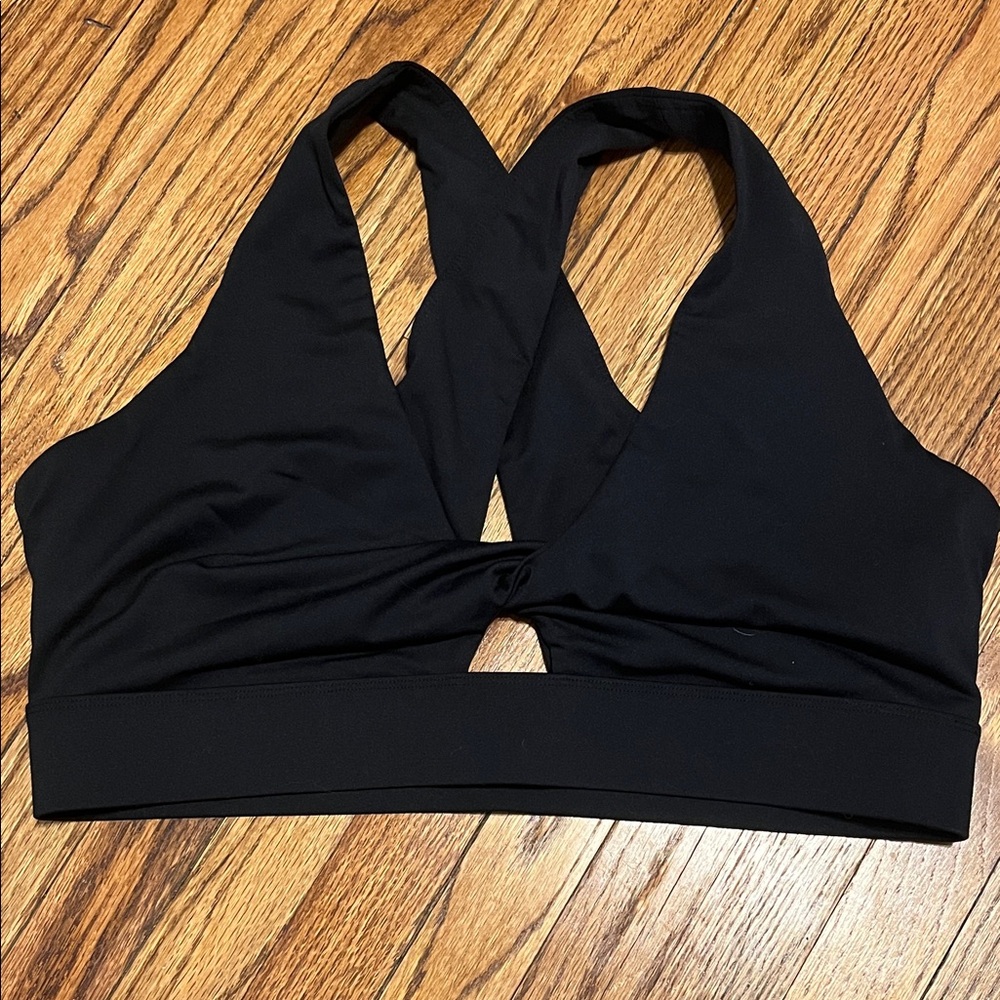 Fabletics Black Cross-Back Sports Bralette